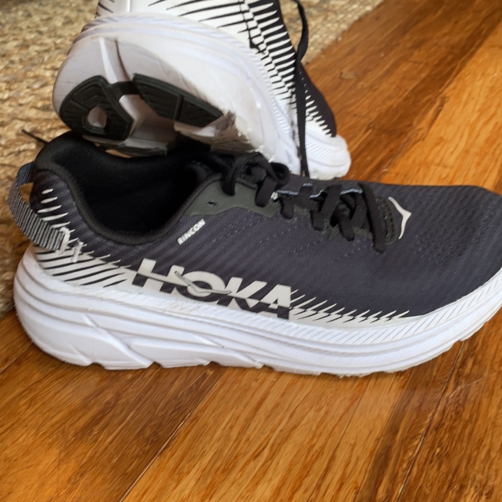 Brand new Hoka Rincóns